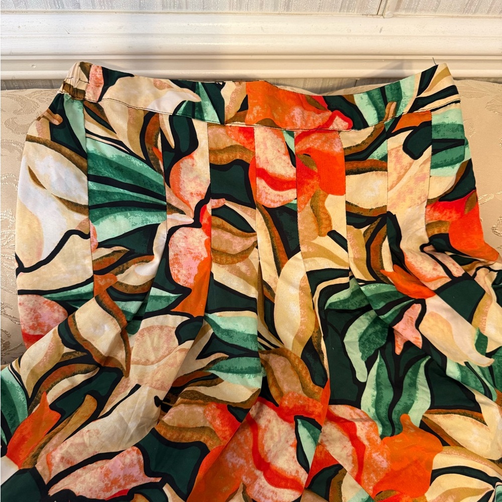 Floral Wide-Leg Pants - Picture 3 of 4